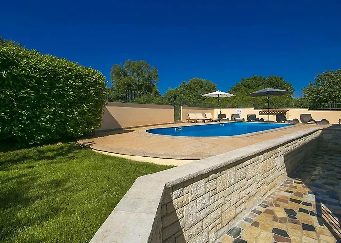 Holiday home Saladinka 3