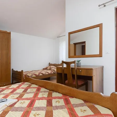 Holiday home Saladinka 3