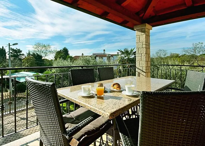 Saladinka 3 ポレッチ